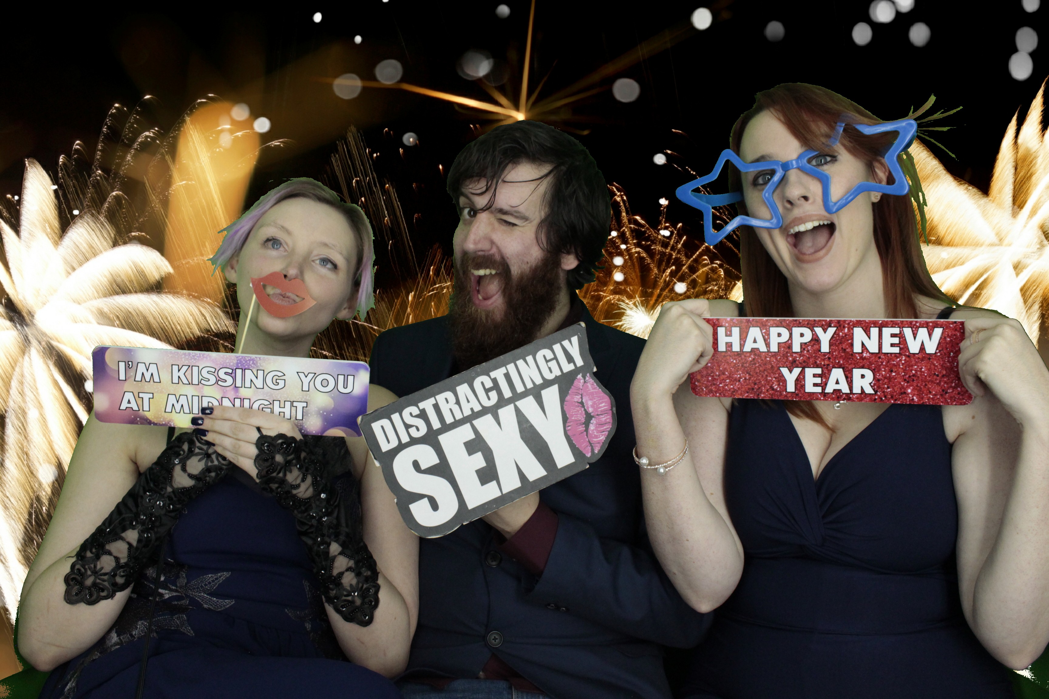 New Years Eve Party Silvermere | View more photos from the event at gallery.myphotoboothexperience.co.uk/u/MyPhotoBoothExperienceLtd/New-Years-Eve-Party-Silvermere